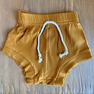 Forever French ribbed shorties rust size large EUC